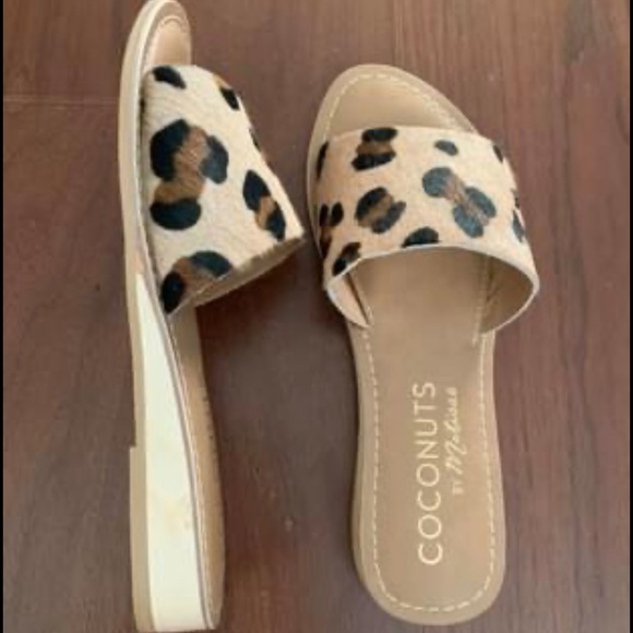 Coconuts by Matisse Leopard Print Sandals - Picture 2 of 4